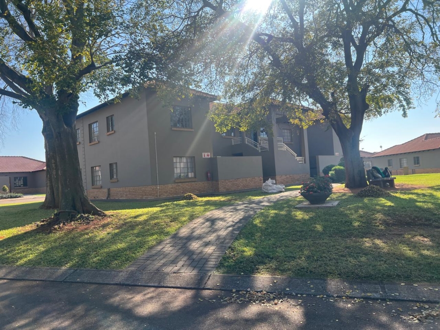3 Bedroom Property for Sale in Waterkloof East North West